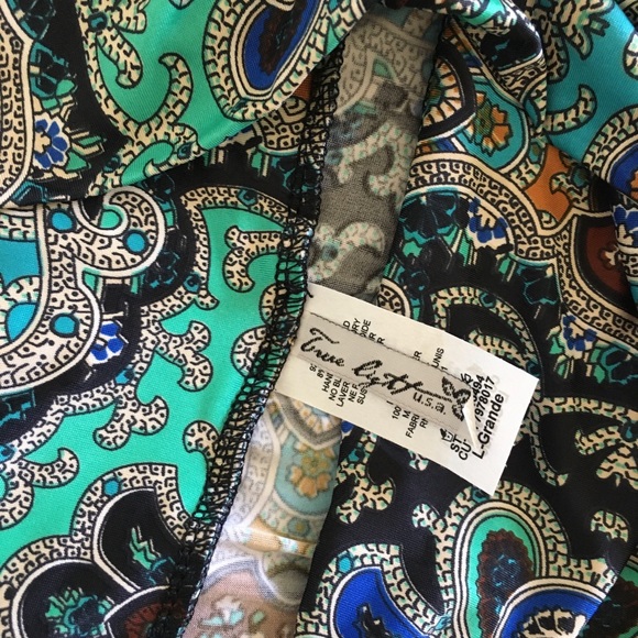 Multicolored Maxi Skirt - Picture 9 of 9